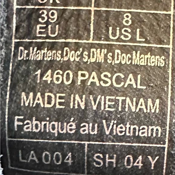 1460 Pascal Dr Marten Boots, Brand New size 8US, 39EU - Picture 9 of 15